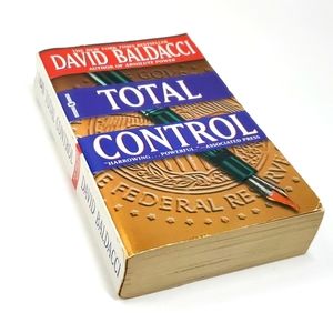 David Baldacci TOTAL CONTROL Paperback Book EUC